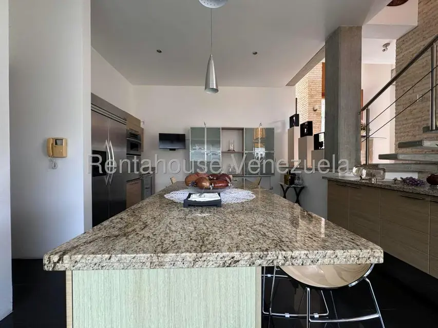 Casa (Multipes Niveles) en Venta en Prados del Este, Distrito Metropolitano - 34