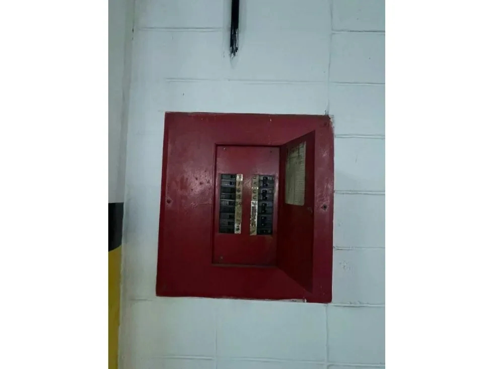 VENTA/ALQUILER PISO INDUSTRIAL, RUIZ PINEDA, CARICUAO - 22