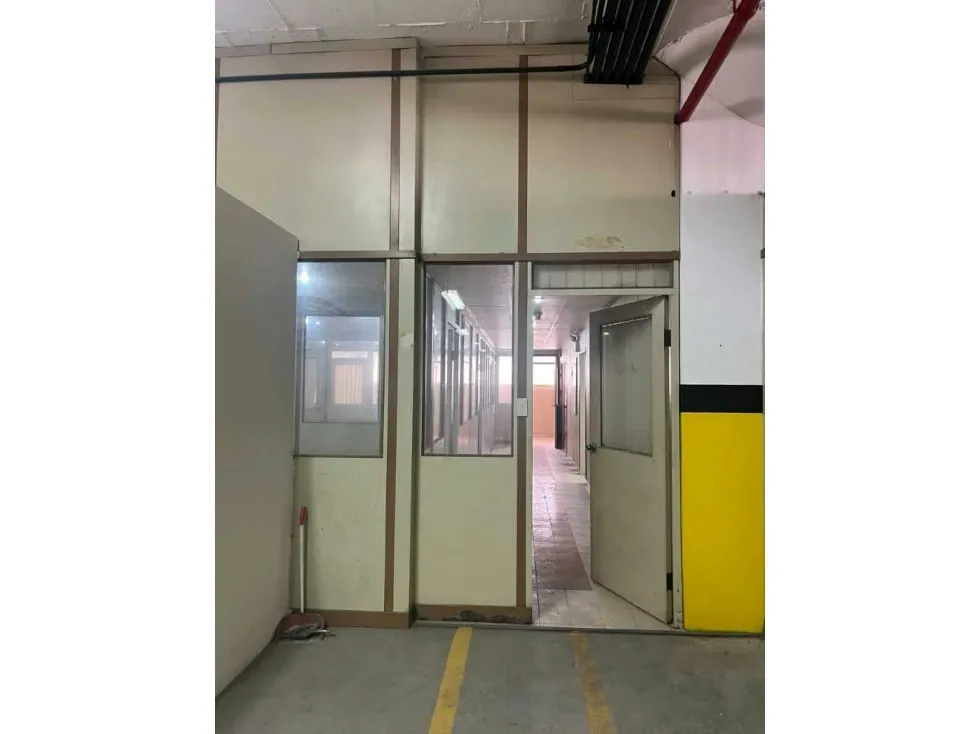 VENTA/ALQUILER PISO INDUSTRIAL, RUIZ PINEDA, CARICUAO - 8