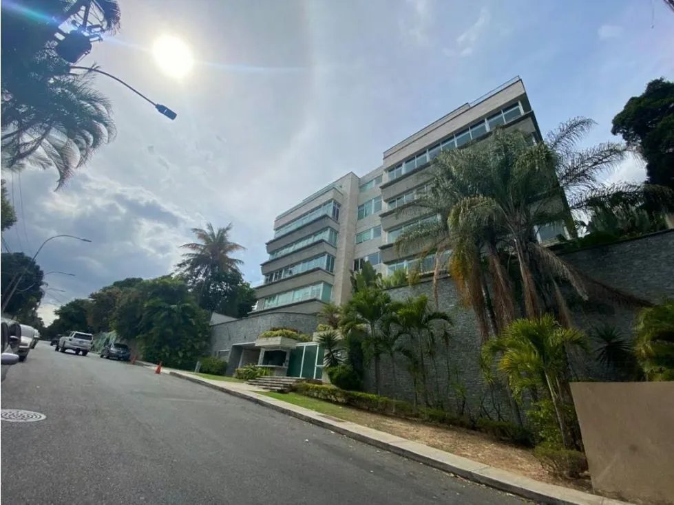 Se vende apartamento 600m2 Los Palos Grandes 5102