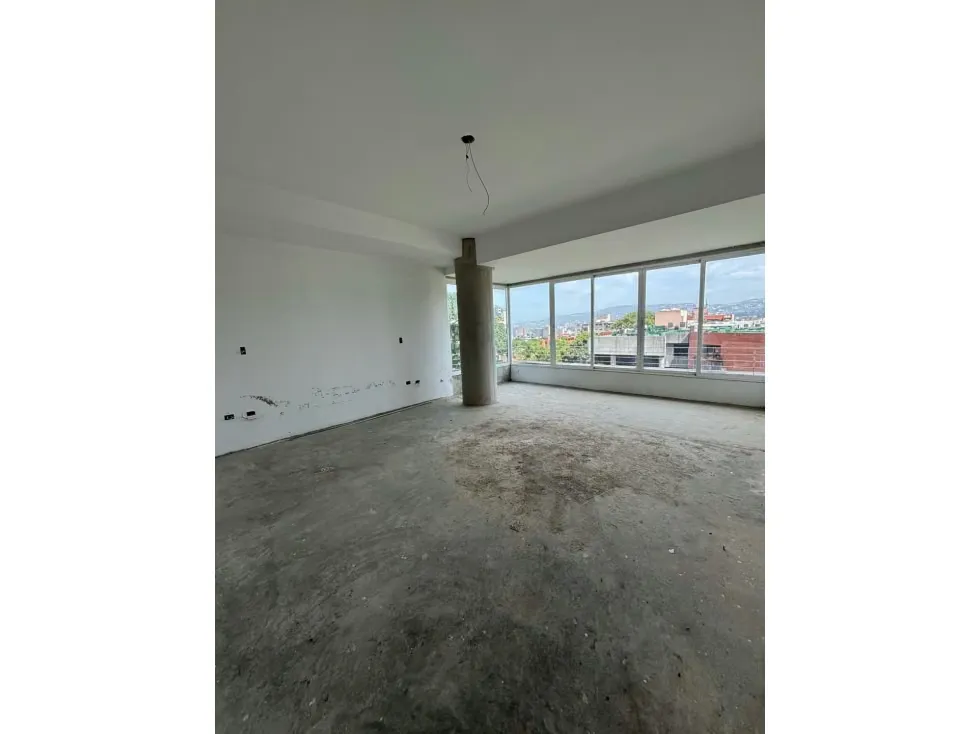 Se vende apartamento 600m2 Los Palos Grandes 5102 - 5