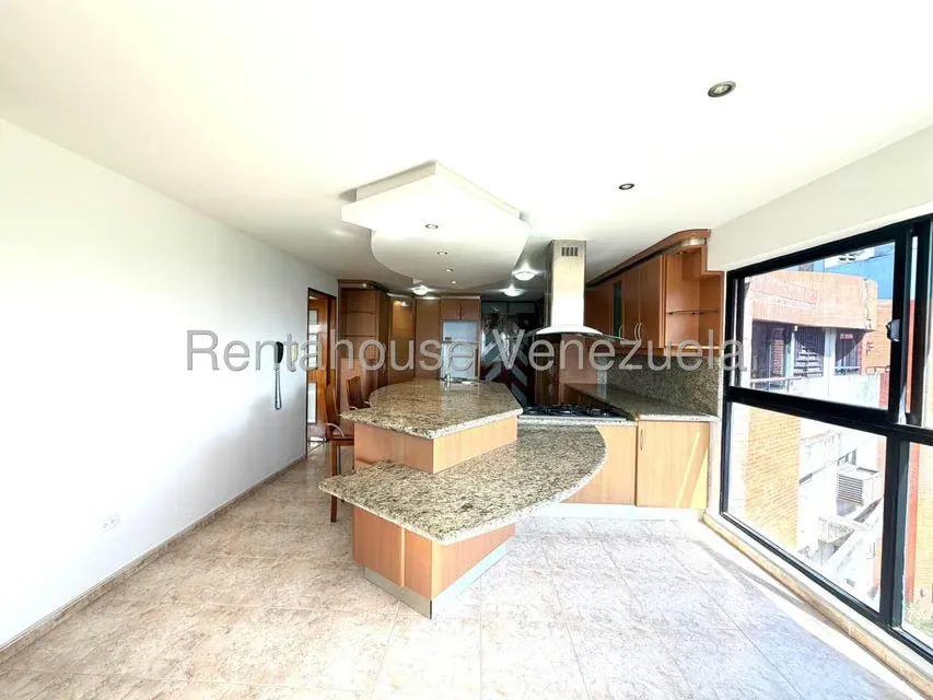 Apartamento (1 Nivel) en Venta en Miranda, Distrito Metropolitano - 13
