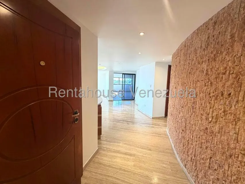 Apartamento (1 Nivel) en Venta en Miranda, Distrito Metropolitano - 21