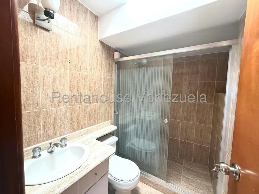 Apartamento (1 Nivel) en Venta en Miranda, Distrito Metropolitano - 24