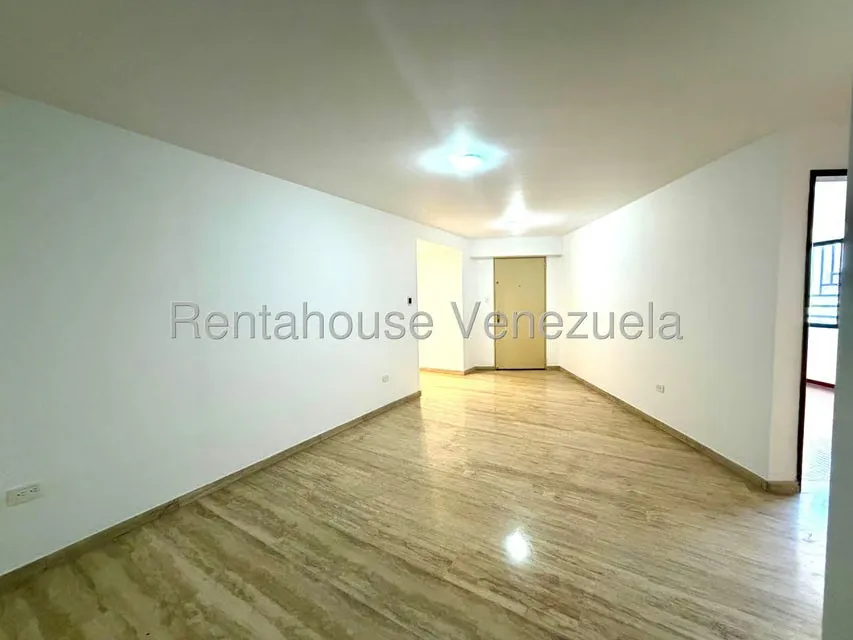 Apartamento (1 Nivel) en Venta en Miranda, Distrito Metropolitano - 25