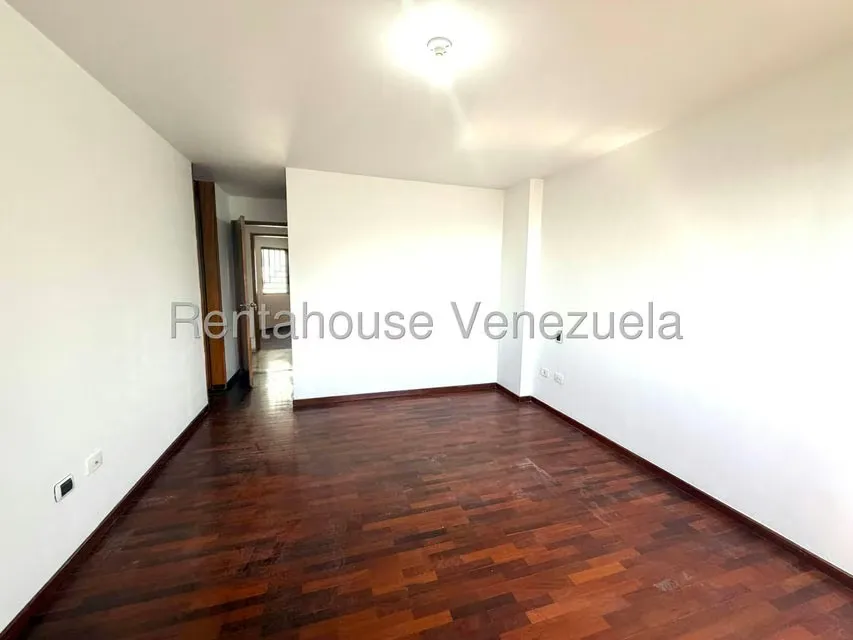 Apartamento (1 Nivel) en Venta en Miranda, Distrito Metropolitano - 40