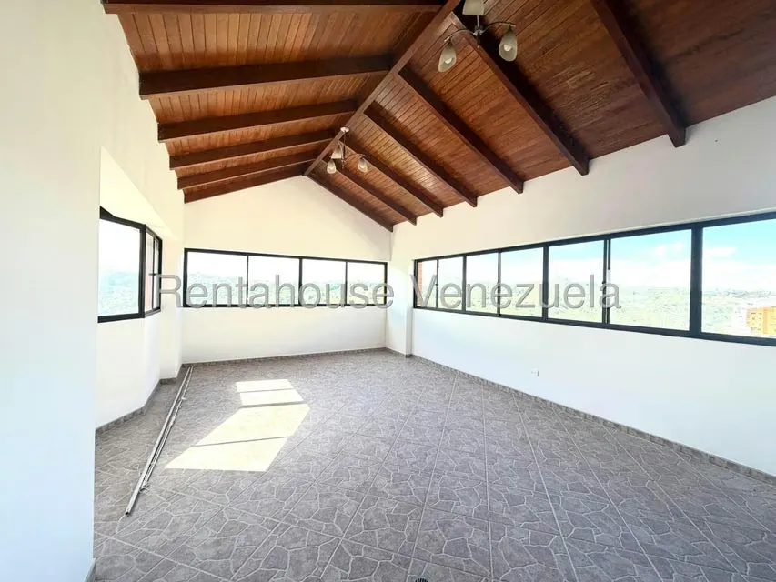Apartamento (1 Nivel) en Venta en Miranda, Distrito Metropolitano - 8
