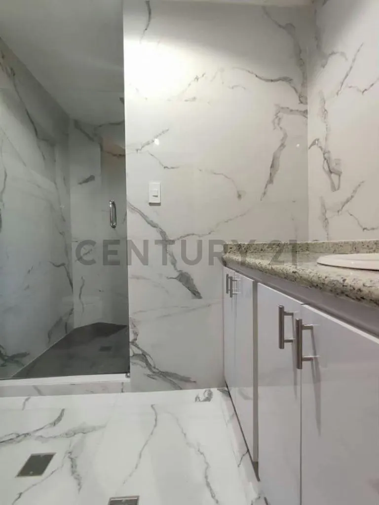 Hermosa casa bote b en Venta Remodelada - 7