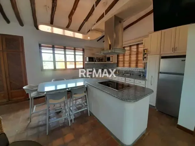 EN VENTA AMPLIO Y HERMOSO APARTAMENTO CON EXCELENTE VISTA Y PLANTA ELECTRICA TOTAL EN EL CONJUNTO VILLAS LOS CAYOS - 2