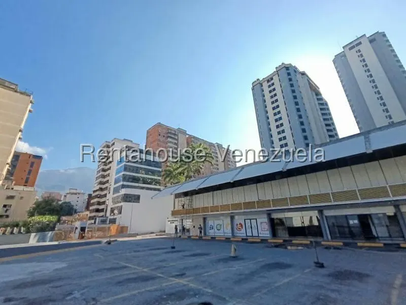 Local Comercial en Venta en El Recreo, Distrito Metropolitano