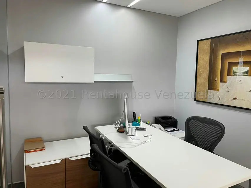 Oficina en Venta en Los Palos Grandes, Distrito Metropolitano - 14