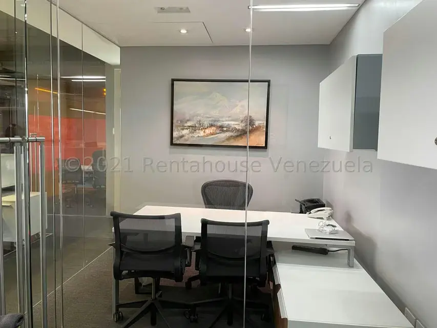 Oficina en Venta en Los Palos Grandes, Distrito Metropolitano - 16