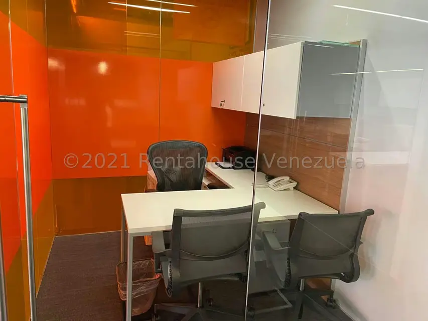 Oficina en Venta en Los Palos Grandes, Distrito Metropolitano - 18