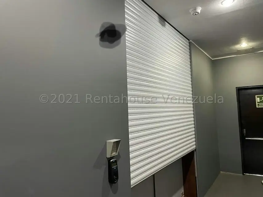 Oficina en Venta en Los Palos Grandes, Distrito Metropolitano - 32