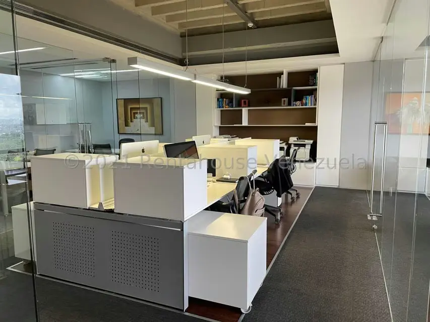 Oficina en Venta en Los Palos Grandes, Distrito Metropolitano - 8