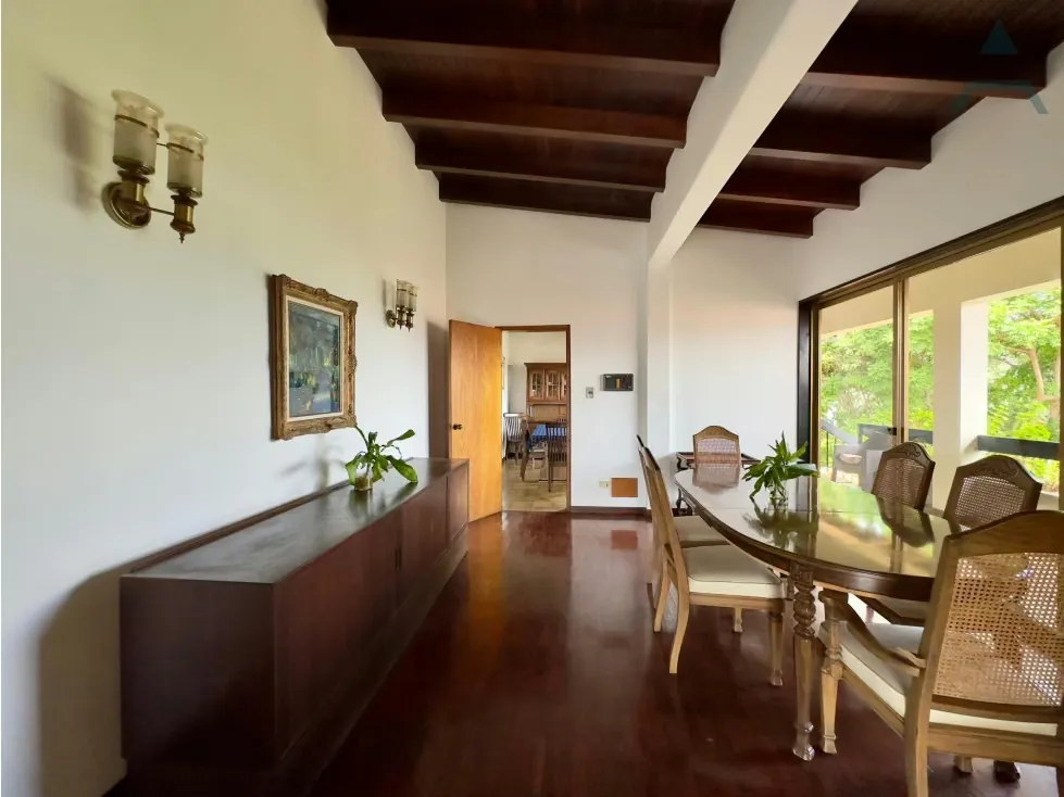 Se vende casa 2700m² 4h+2s/4b+s/4p Cerro Verde - 19
