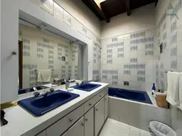 View 25
