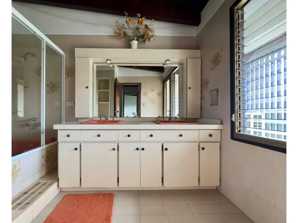 Se vende casa 2700m² 4h+2s/4b+s/4p Cerro Verde - 26