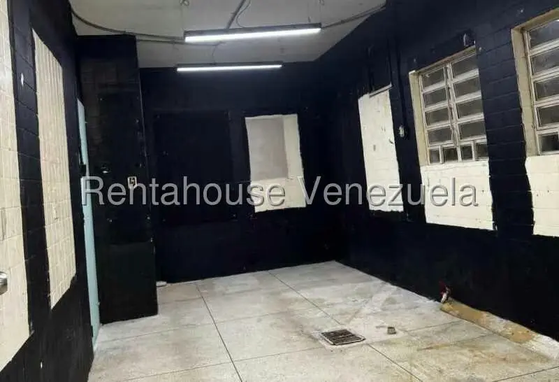 Comercial (Local Comercial) en Venta en Carabobo, Carabobo - 16
