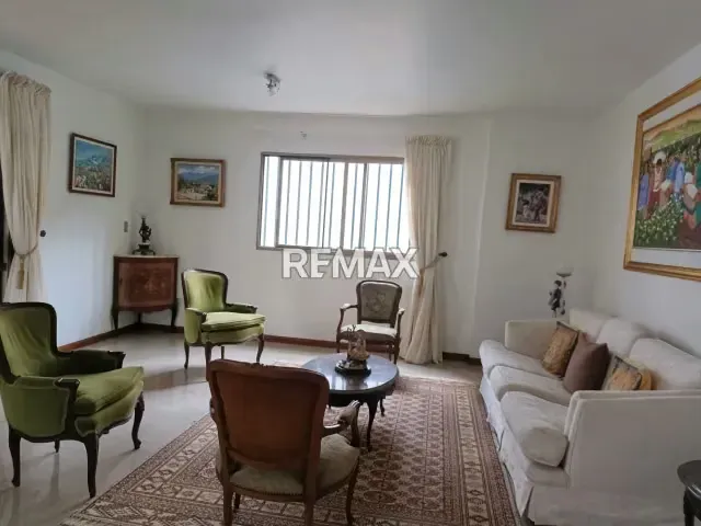 Se Vende Excelente Casa de 485 m2 en Los Naranjos del Cafetal - 5