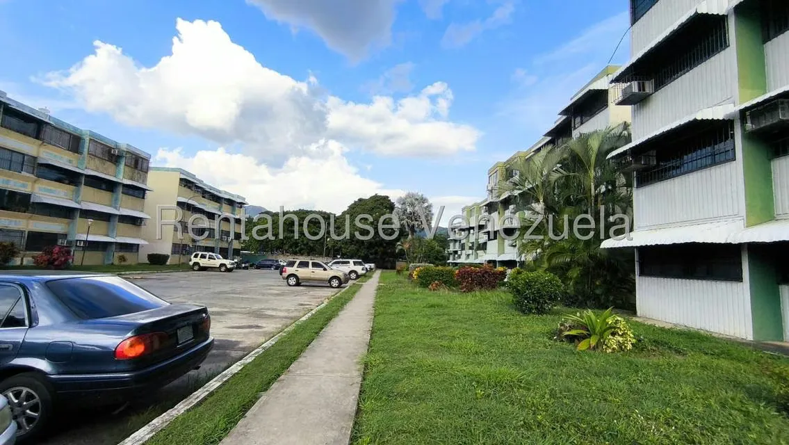 Apartamento (1 Nivel) en Venta en Los Andes, Carabobo - 2