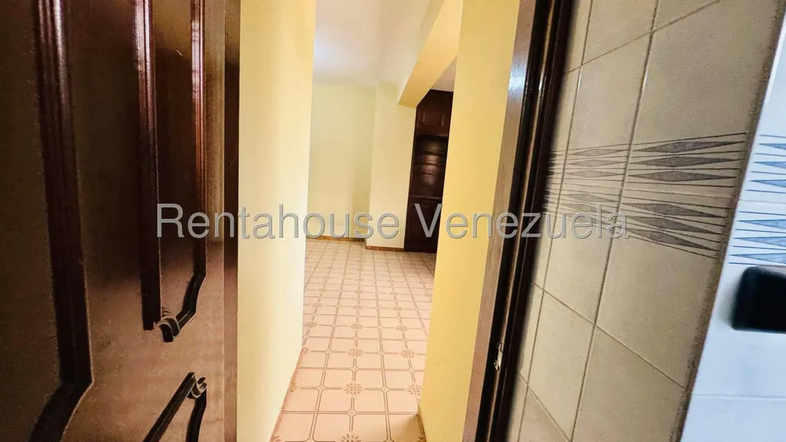 Apartamento (1 Nivel) en Venta en Centro, Aragua - 20