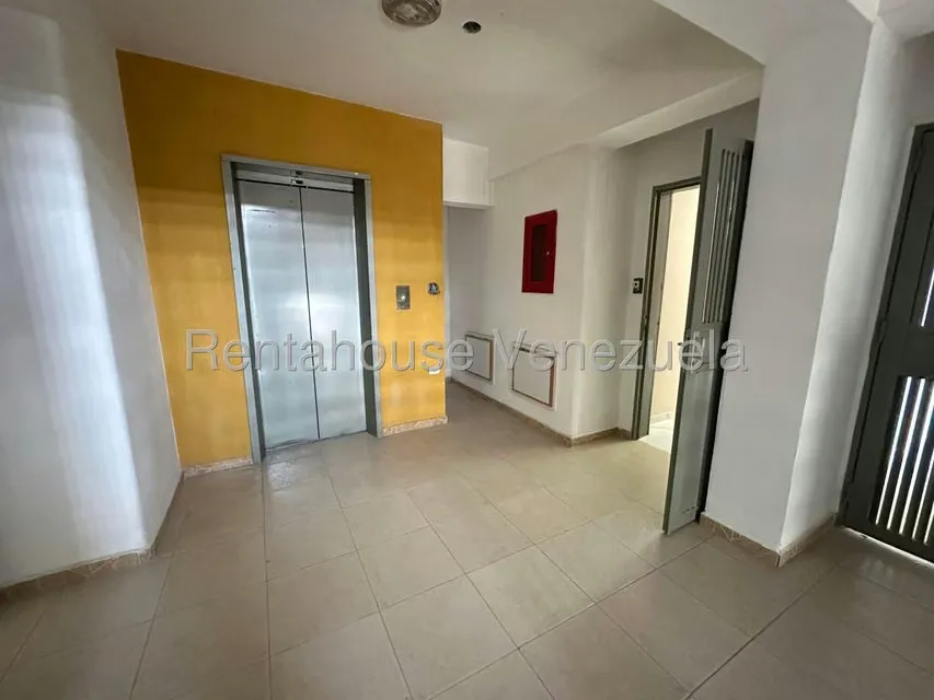 Apartamento (1 Nivel) en Alquiler en Barrio Sucre, Aragua - 4
