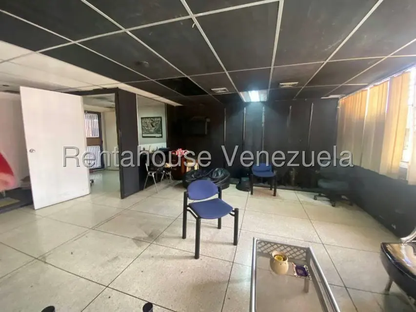 Oficina en Venta en Parroquia Catedral, Distrito Metropolitano - 13