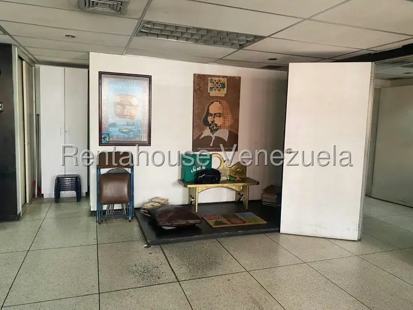 Oficina en Venta en Parroquia Catedral, Distrito Metropolitano - 14