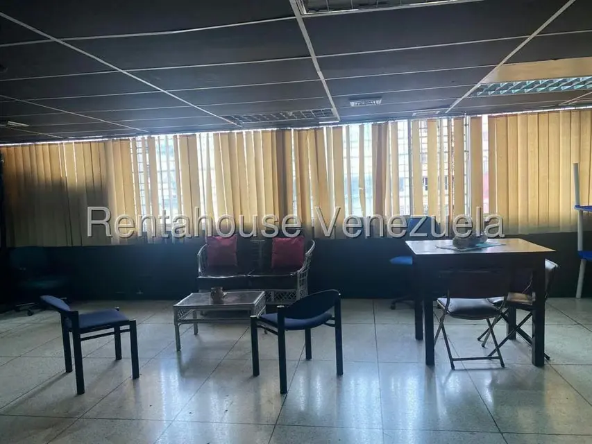 Oficina en Venta en Parroquia Catedral, Distrito Metropolitano - 15