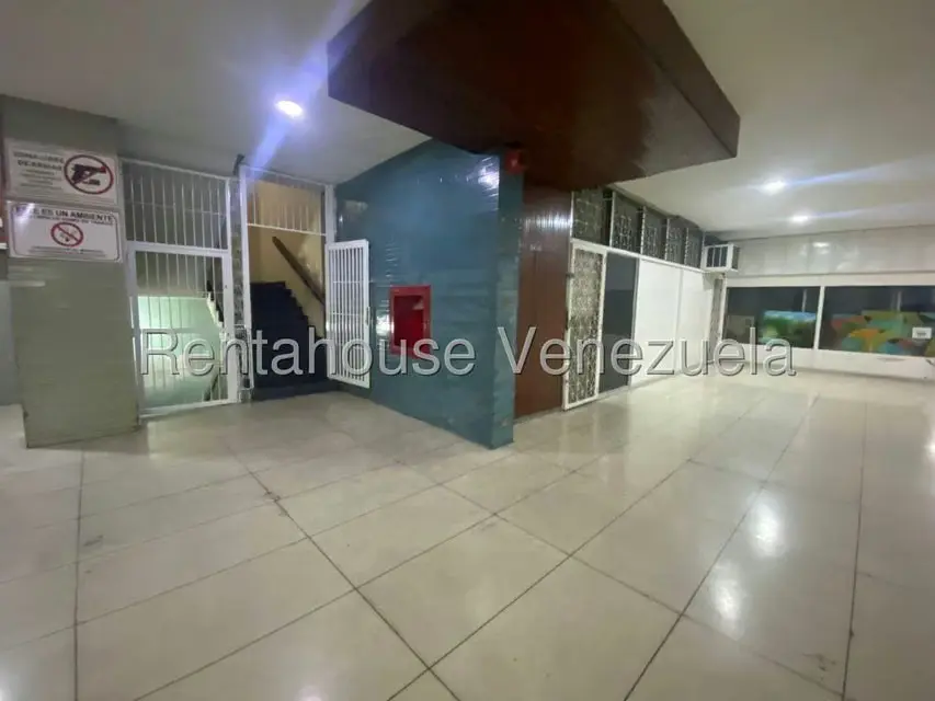 Oficina en Venta en Parroquia Catedral, Distrito Metropolitano - 3