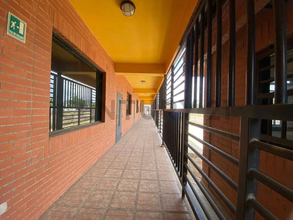 En Venta Centro Empresarial Odyssey - 6