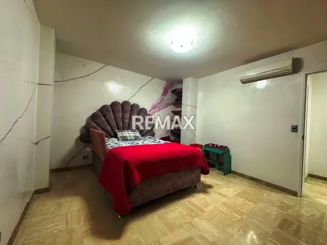 PENT-HOUSE EN VENTA - URB. CHACAO - 6