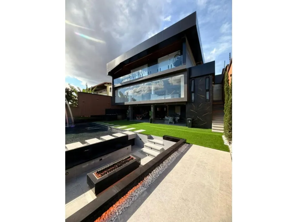 CASA EN VENTA EN LOS NARANJOS DEL CAFETAL