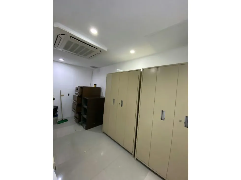 OFICINA EN ALQUILER 236 M2 - URB. LOS RUICES - 5