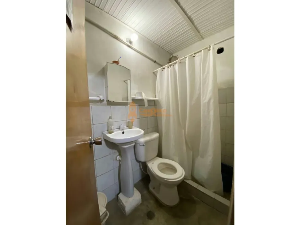 Venta de local en av. Bolívar de Naguanagua - 13