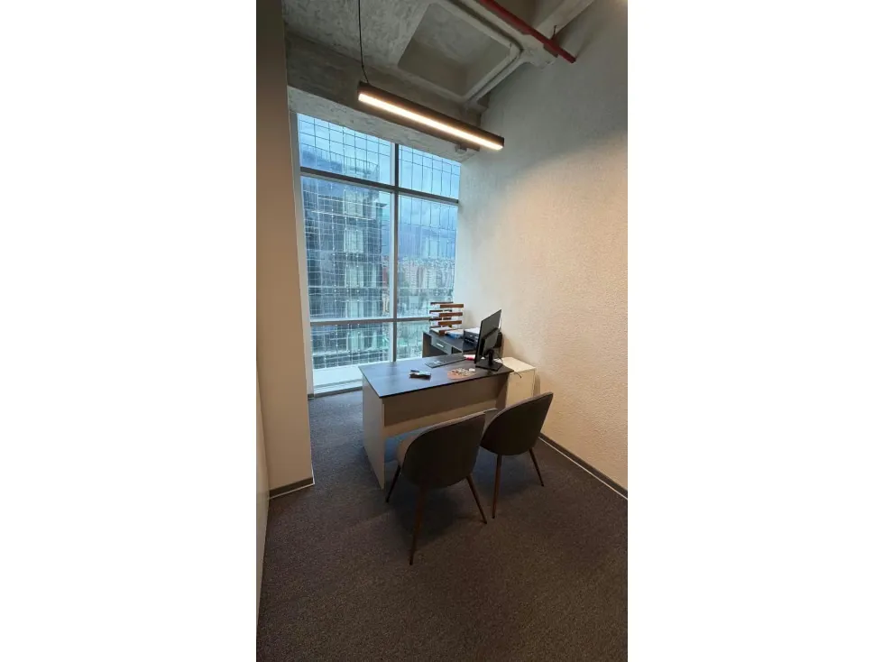 Oficina en Venta/Alquiler Las Mercedes 92 M2 - 12