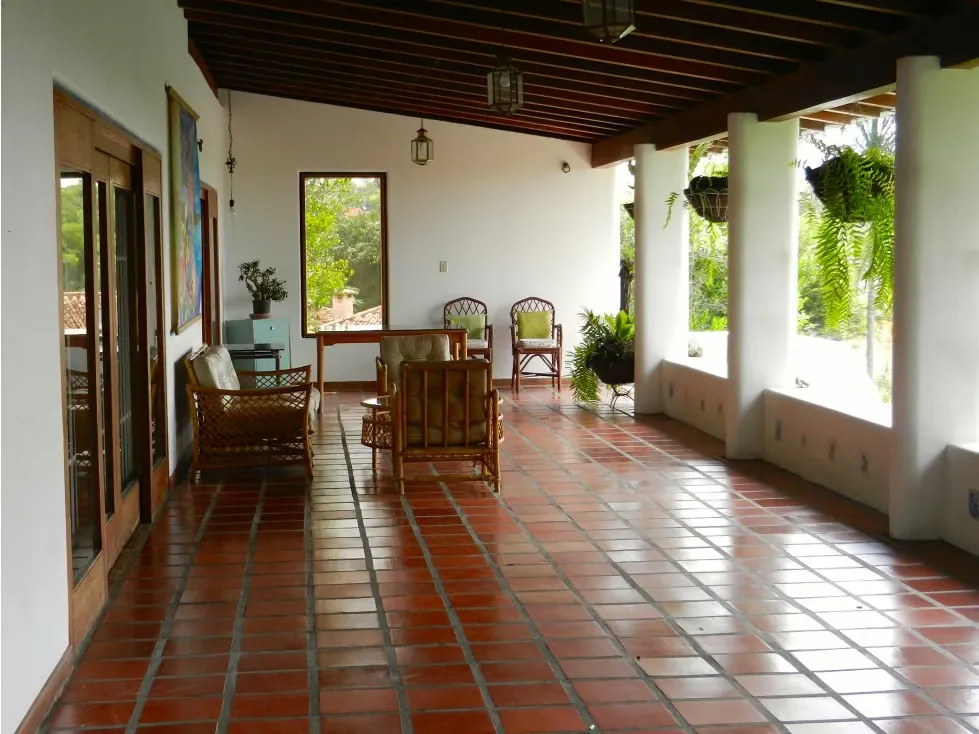 Se vende casa 900m2 7h+s/7b+s/10p La Lagunita 9378 - 5