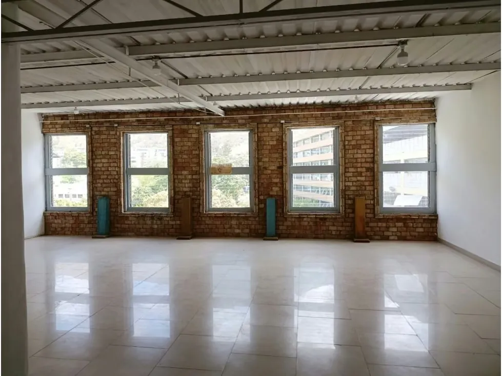 Se alquila planta industrial/depósito 310m2 Boleíta Norte 6235 - 12