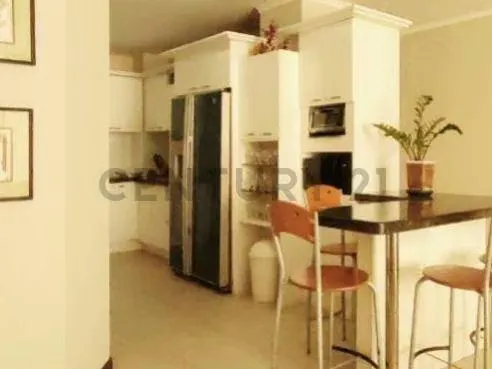 En Venta apartamento amoblado en Urbanización Juanico. Excelente ubicación. - 6