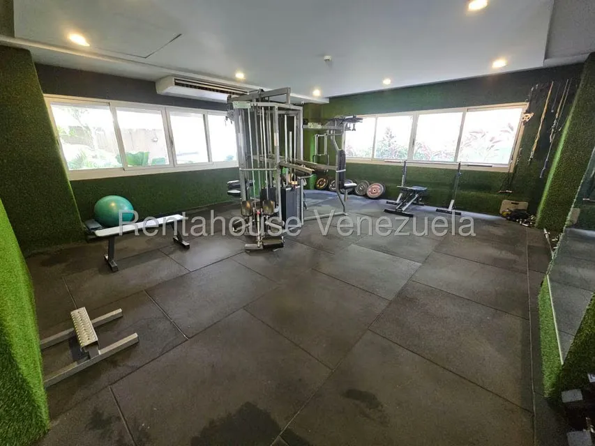 Apartamento (1 Nivel) en Alquiler en Campo Alegre, Distrito Metropolitano - 19