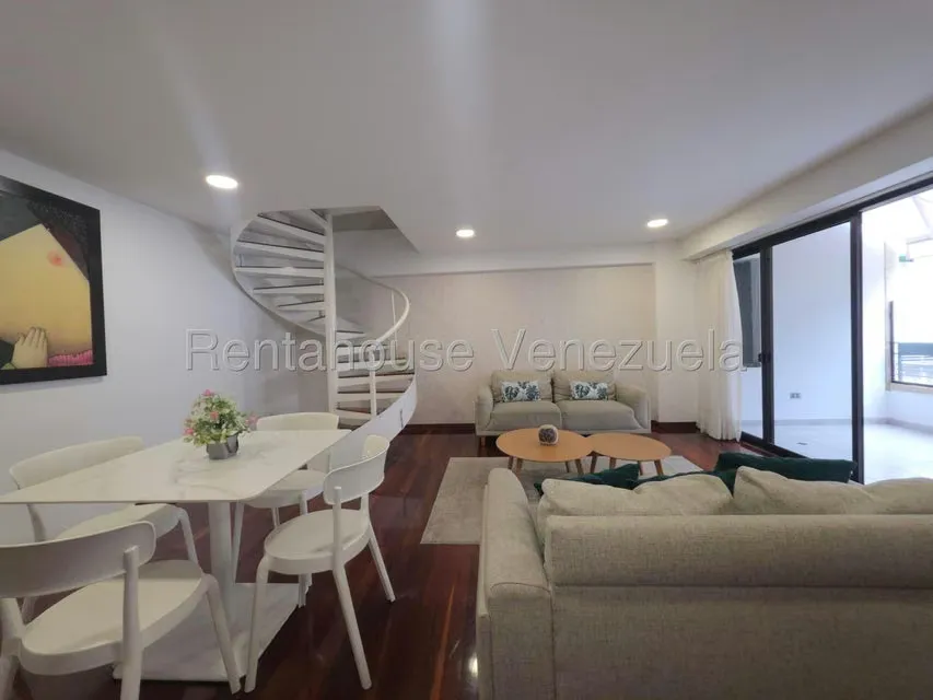 Apartamento (1 Nivel) en Alquiler en Las Mercedes, Distrito Metropolitano - 5