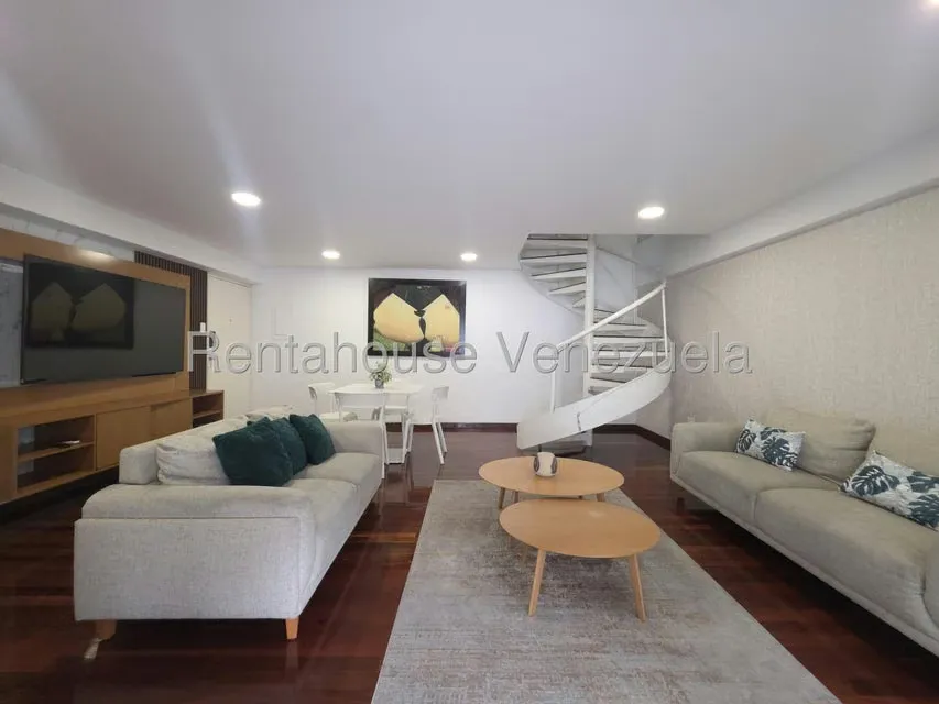 Apartamento (1 Nivel) en Alquiler en Las Mercedes, Distrito Metropolitano - 8