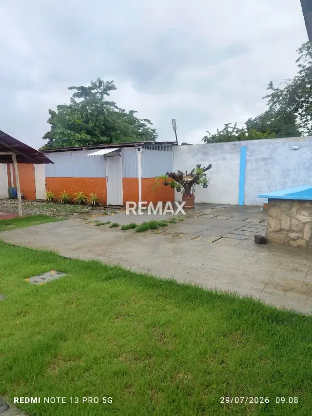 En venta Granja en el sector Espinital - 2