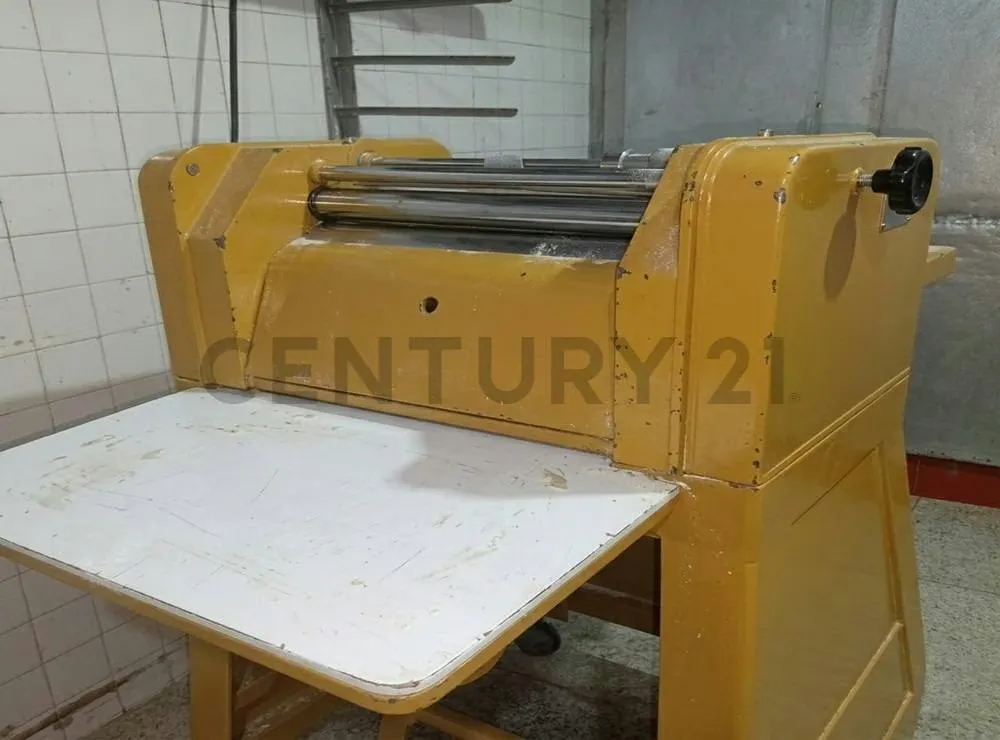EN VENTA: FONDO DE COMERCIO – PANADERÍA EN EL PUEBLO DE BARUTA - 2