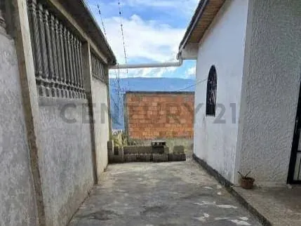 Venta casa Michelena - 2