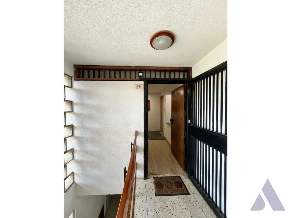 Se alquila anexo en nivel superior 50m2 San Román 6798