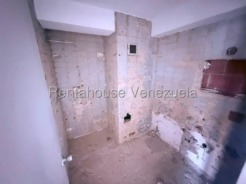 Apartamento (1 Nivel) en Venta en Los Palos Grandes, Distrito Metropolitano - 9