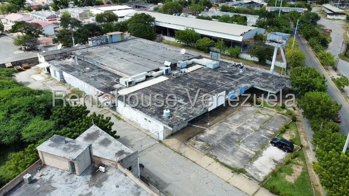 Comercial (Local Comercial) en Alquiler en Miraflores, Zulia - 17