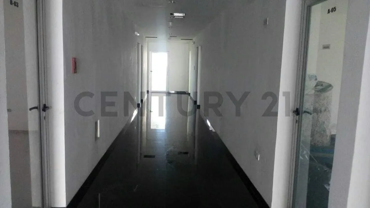 Espaciosa oficina en venta Calle San Rafael Porlamar Isla de Margarita - 7